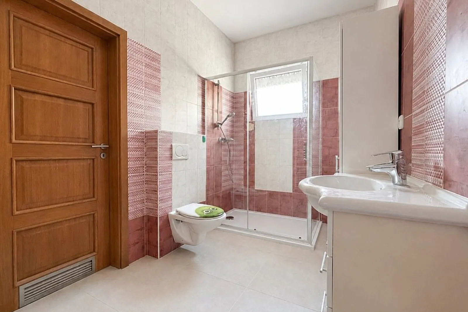 Pronájem rodinného domu 4+kk 112 m² se zahradou - Praha západ - Velké Přílepy – fotografie 6