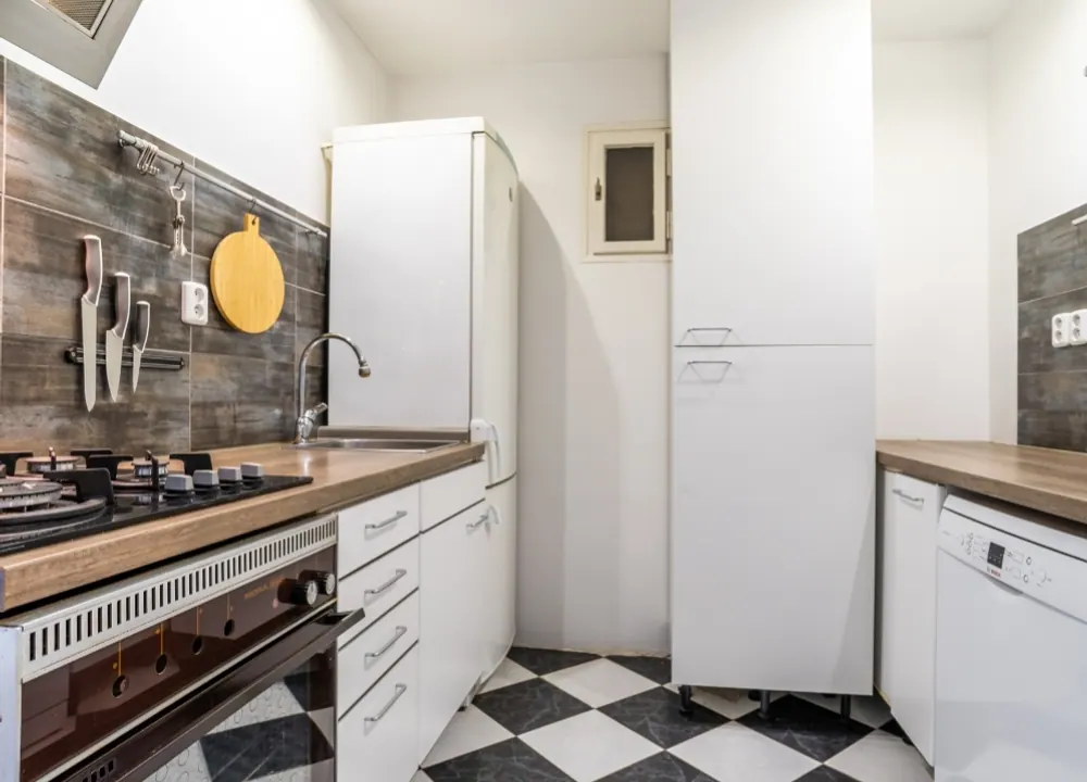 Byt 2+kk, 56 m2 Veverkova - Praha 7